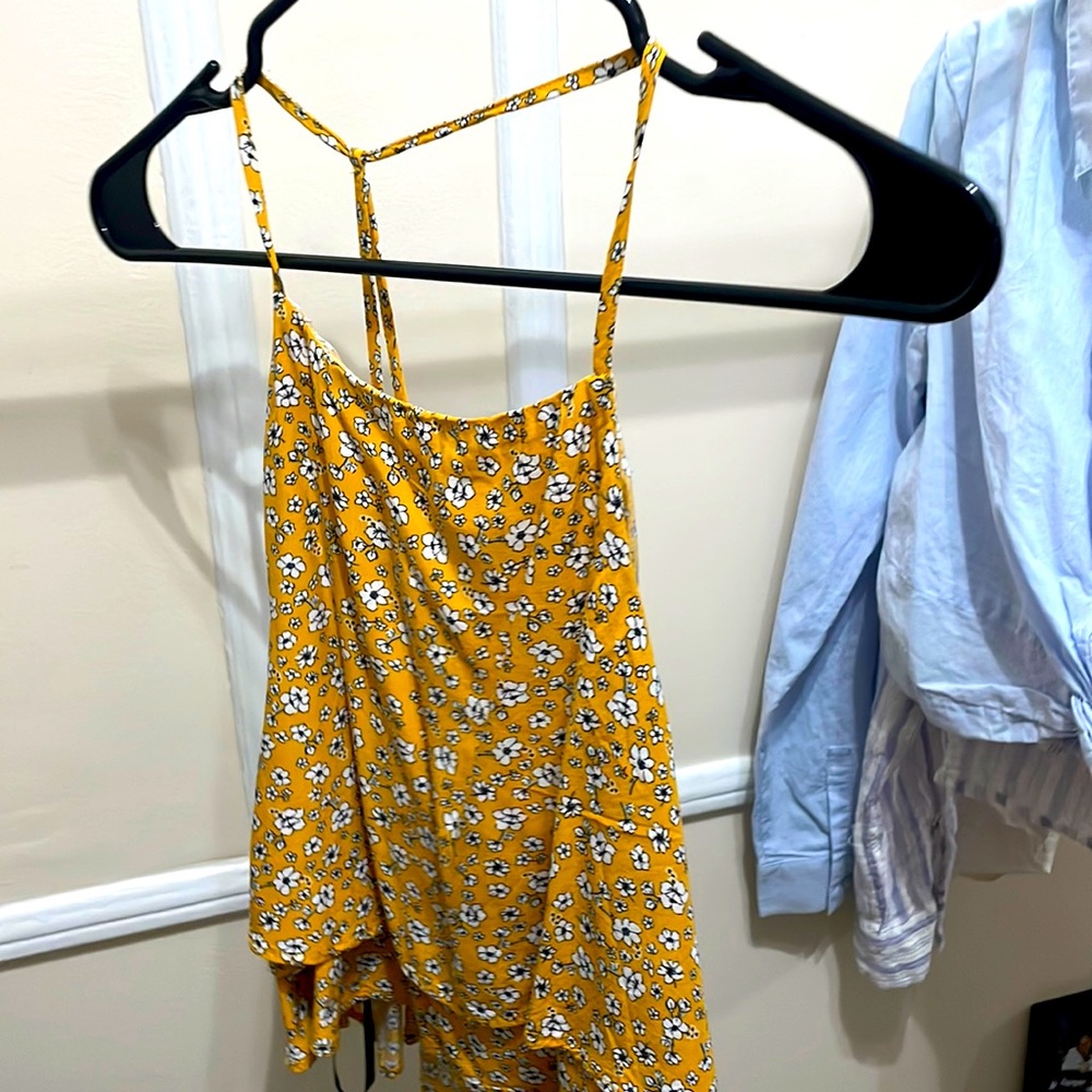 Floral open back shirt